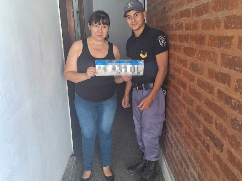 Tras la tormenta, patentes extraviadas en el microcentro de Resistencia fueron devueltas a sus dueños Tras la tormenta, patentes extraviadas en el microcentro de Resistencia fueron devueltas a sus dueños