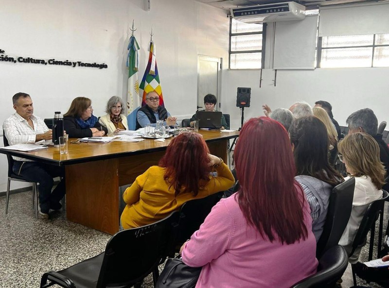 Plan de Estabilidad Laboral Docente: comenzó el proceso de titularización en cargos del Nivel Secundario Plan de Estabilidad Laboral Docente: comenzó el proceso de titularización en cargos del Nivel Secundario