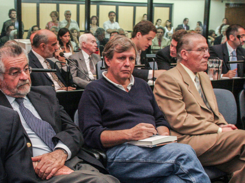 Bullrich apura el envío de Astiz y otros represores a la cárcel VIP de Campo de Mayo Bullrich apura el envío de Astiz y otros represores a la cárcel VIP de Campo de Mayo
