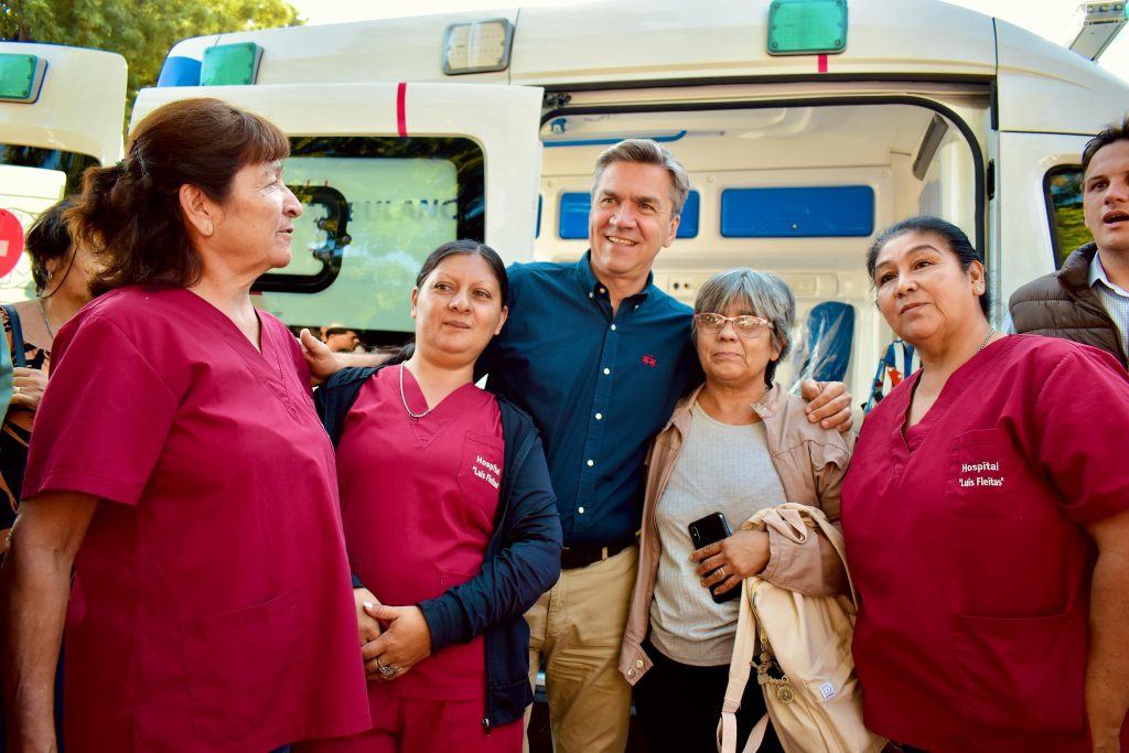 Tras 7 años de espera, el hospital de Fontana recibió una ambulancia: “Hay un Estado presente”, sostuvo Zdero  