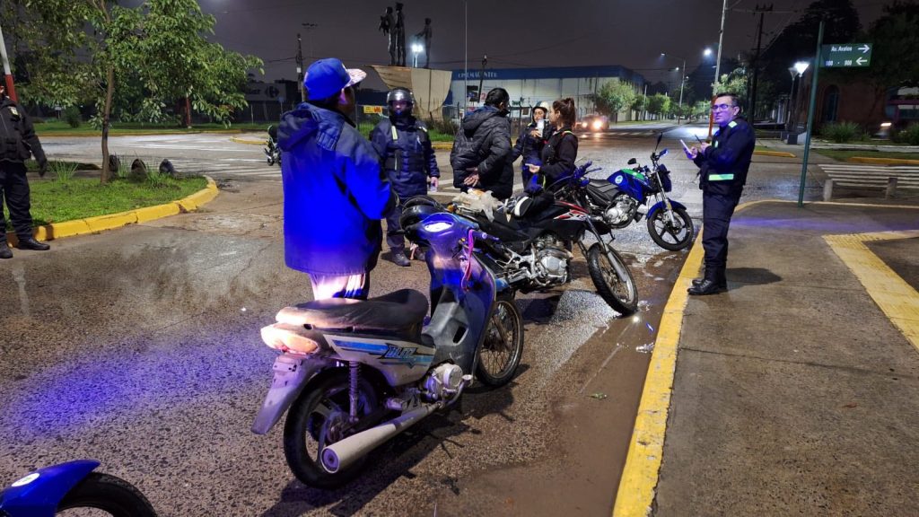 Fin de semana con controles en Resistencia: 24 vehículos removidos y 19 casos de alcoholemia positiva Fin de semana con controles en Resistencia: 24 vehículos removidos y 19 casos de alcoholemia positiva