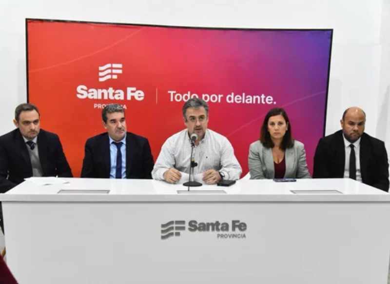 Intervinieron a la Policía de Rosario por la malversación de millones en vales de nafta Intervinieron a la Policía de Rosario por la malversación de millones en vales de nafta