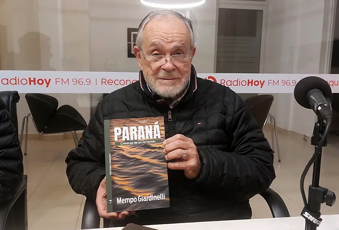 Giardinelli presentó su nuevo libro en Reconquista: ””En el Paraná, un puerto tras otro son todos extranjeros” Giardinelli presentó su nuevo libro en Reconquista: ””En el Paraná, un puerto tras otro son todos extranjeros”