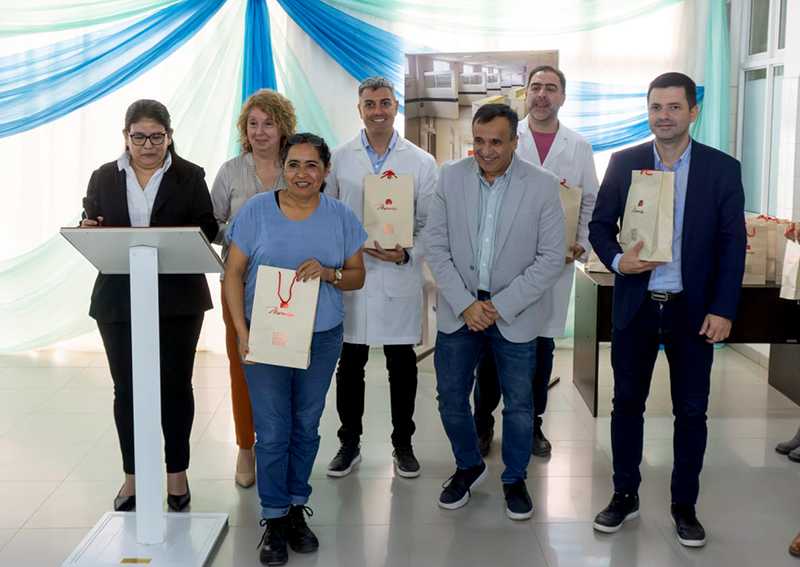 El intendente Bruno Cipolini participó del acto por el 78° aniversario del Hospital 4 de Junio El intendente Bruno Cipolini participó del acto por el 78° aniversario del Hospital 4 de Junio