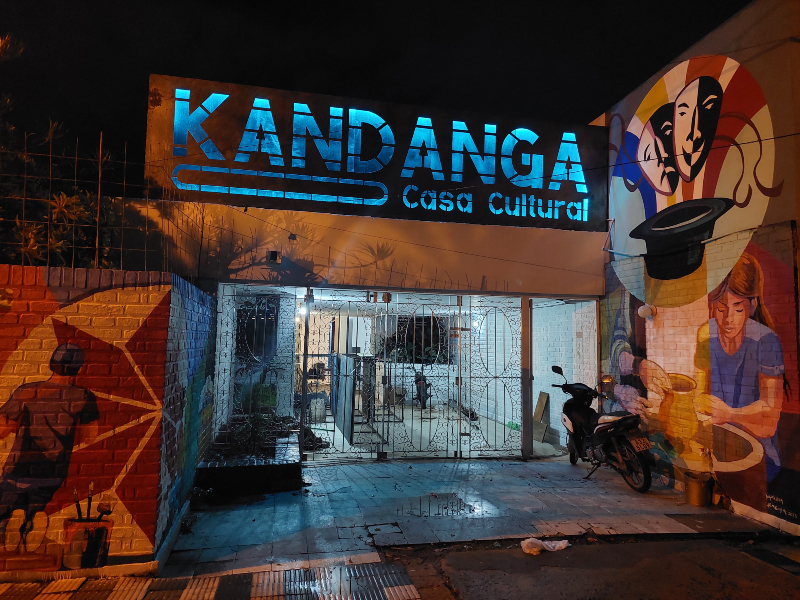 El espacio cultural Kandanga presentó una acción de amparo contra el decreto 345/2025 por “vulnerar los principios de la Ley Nacional del Teatro” El espacio cultural Kandanga presentó una acción de amparo contra el decreto 345/2025 por “vulnerar los principios de la Ley Nacional del Teatro”
