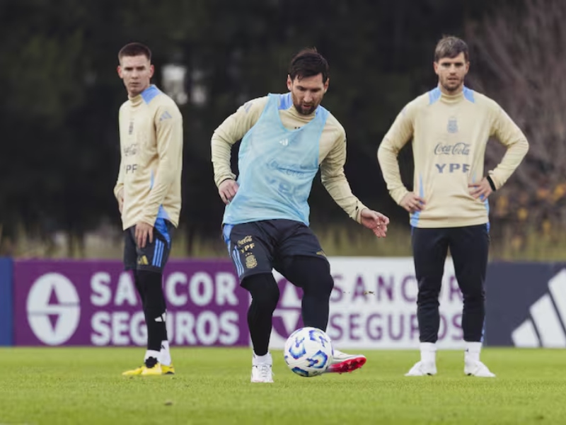 Argentina se mide con Colombia, uno de los últimos escollos en el camino hacia el Mundial Argentina se mide con Colombia, uno de los últimos escollos en el camino hacia el Mundial
