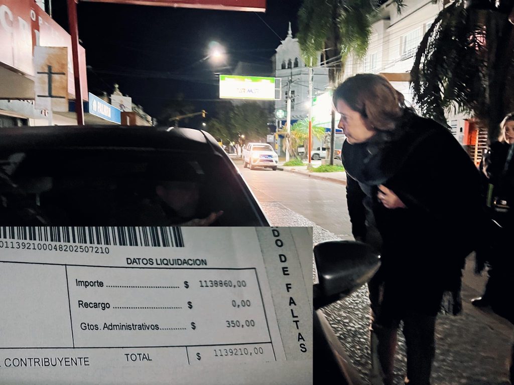 Conductor que se atrincheró en su auto terminó pagando más de un millón de pesos de multa Conductor que se atrincheró en su auto terminó pagando más de un millón de pesos de multa