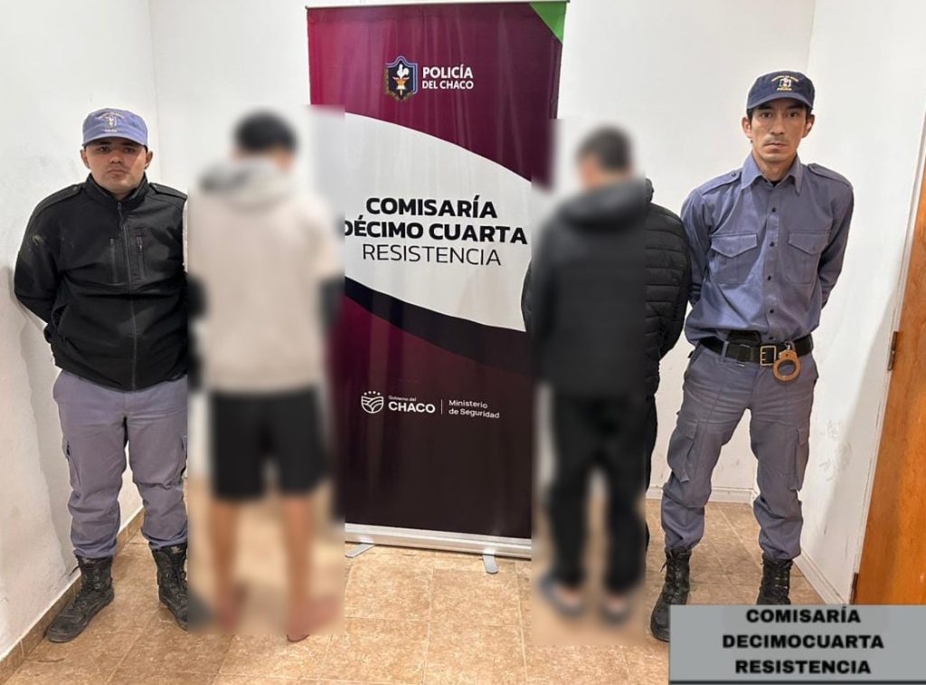 Detienen a dos jóvenes por robo a mano armada: uno de ellos tenía pedido de captura Detienen a dos jóvenes por robo a mano armada: uno de ellos tenía pedido de captura