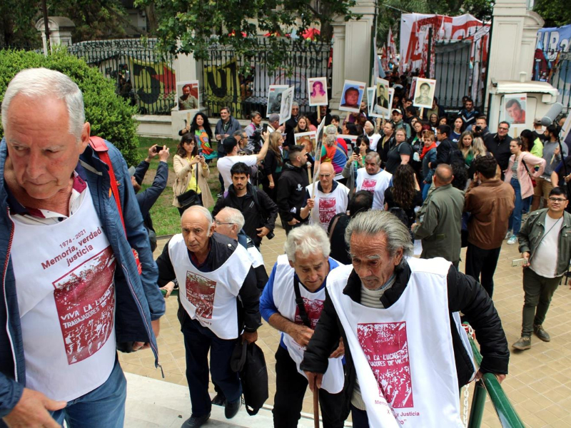 Pidieron perpetua para dos exdirectivos de Acindar por los secuestros y homicidios de trabajadores metalúrgicos y ferroviarios Pidieron perpetua para dos exdirectivos de Acindar por los secuestros y homicidios de trabajadores metalúrgicos y ferroviarios