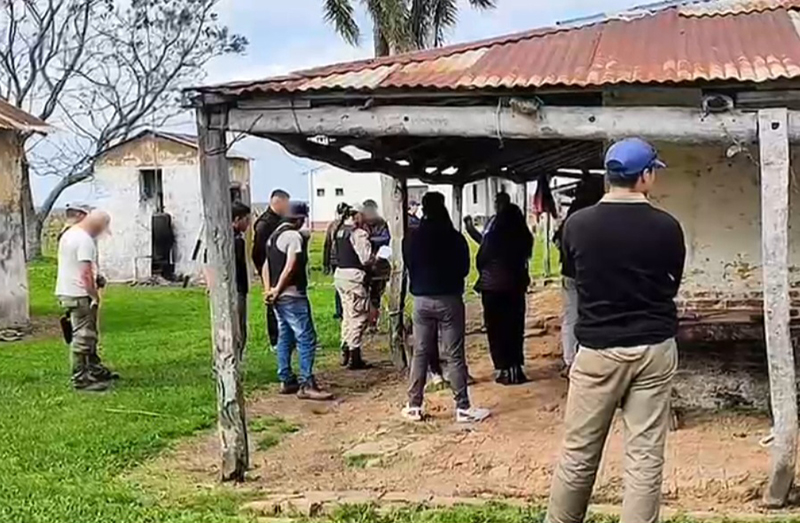 Rescatan en una estancia en Corrientes a trabajadores explotados Rescatan en una estancia en Corrientes a trabajadores explotados