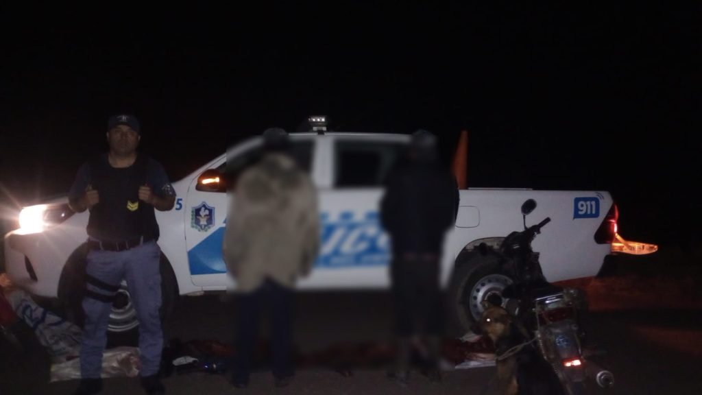 Interceptan a dos cazadores furtivos en la zona rural de Bajo Méndez Interceptan a dos cazadores furtivos en la zona rural de Bajo Méndez
