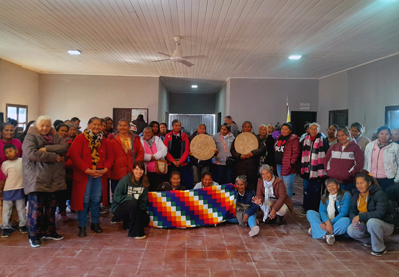 Andrea Charole realizó un encuentro por el Día Internacional de la Mujer Indígena en J.J. Castelli Andrea Charole realizó un encuentro por el Día Internacional de la Mujer Indígena en J.J. Castelli