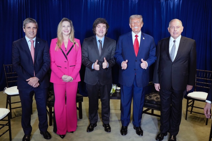 El Tesoro de EE.UU demora anuncio formal de auxilio tras el “contundente” respaldo de Trump a Milei El Tesoro de EE.UU demora anuncio formal de auxilio tras el “contundente” respaldo de Trump a Milei