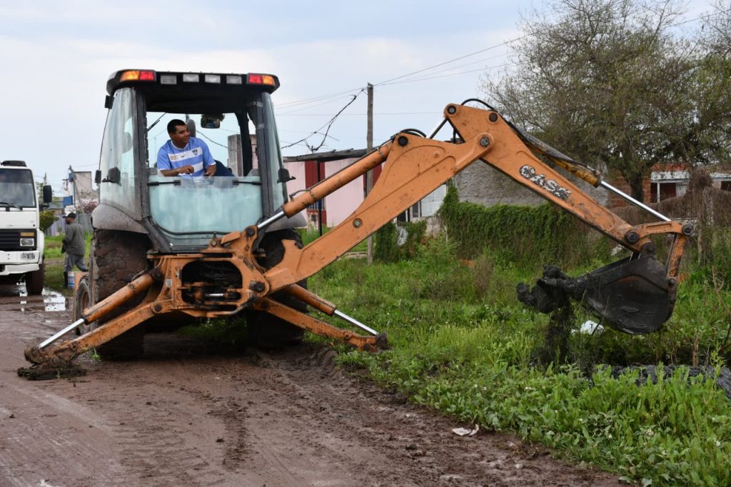 El municipio de Resistencia mantiene a sus cuadrillas en alerta debido al pronóstico de lluvias El municipio de Resistencia mantiene a sus cuadrillas en alerta debido al pronóstico de lluvias
