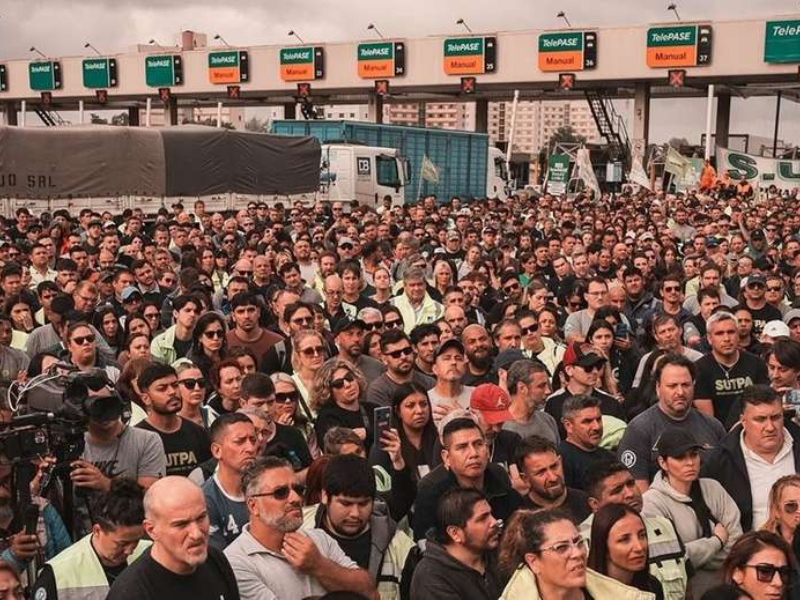 La Justicia ordenó la reincorporación inmediata de los trabajadores despedidos de Corredores Viales S.A. La Justicia ordenó la reincorporación inmediata de los trabajadores despedidos de Corredores Viales S.A.