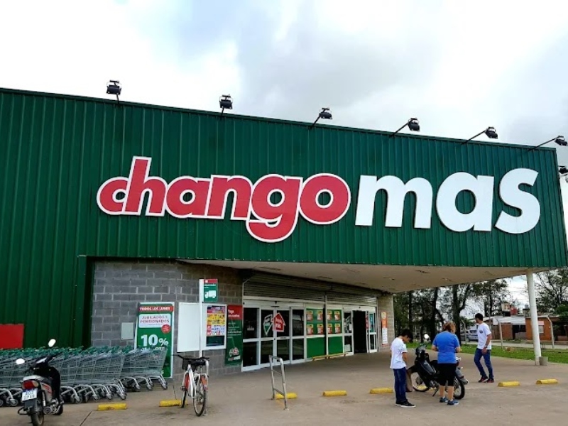 Por la caída en las ventas, despiden a seis trabajadores del supermercado Chango Más de Sáenz Peña Por la caída en las ventas, despiden a seis trabajadores del supermercado Chango Más de Sáenz Peña