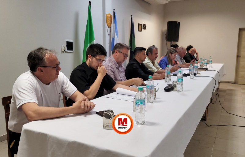 Las Breñas: el intendente Machuca participó de la asamblea ordinaria del Consorcio Caminero 31 Las Breñas: el intendente Machuca participó de la asamblea ordinaria del Consorcio Caminero 31