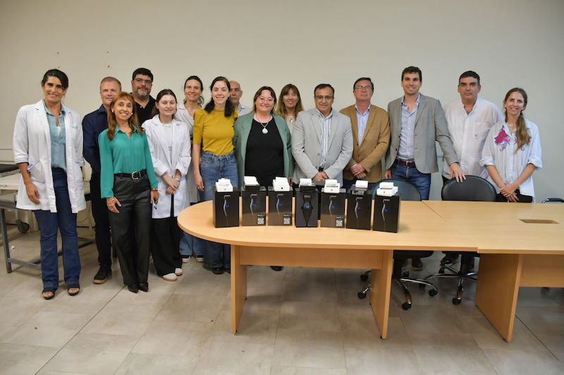 Salud recibió nuevos ecógrafos que serán distribuidos en hospitales de la provincia Salud recibió nuevos ecógrafos que serán distribuidos en hospitales de la provincia