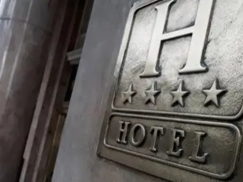 Turismo en crisis: se pierden 10 empleos por día en el sector de hotelería y buscan alternativas de contratación Turismo en crisis: se pierden 10 empleos por día en el sector de hotelería y buscan alternativas de contratación