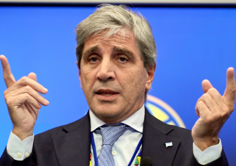 Caputo polariza: “Aunque haya una invasión extraterrestre, Axel Kicillof no va a ser presidente nunca” Caputo polariza: “Aunque haya una invasión extraterrestre, Axel Kicillof no va a ser presidente nunca”
