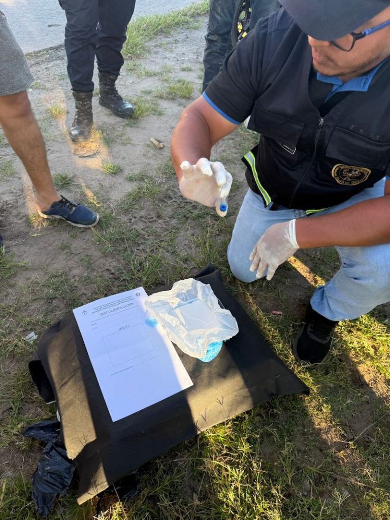 Detuvieron a un hombre con casi medio kilo de cocaína durante un operativo Detuvieron a un hombre con casi medio kilo de cocaína durante un operativo