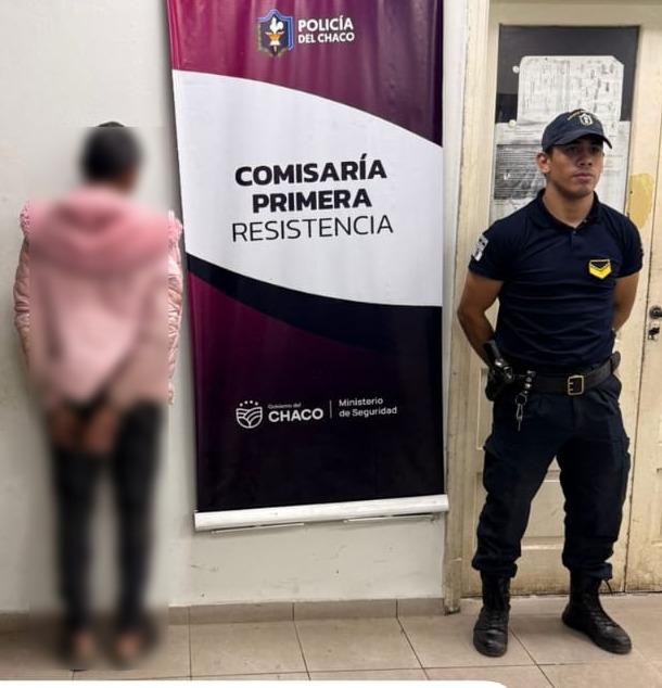 Demoran a un hombre tras sustraer elementos de una camioneta en Resistencia Demoran a un hombre tras sustraer elementos de una camioneta en Resistencia