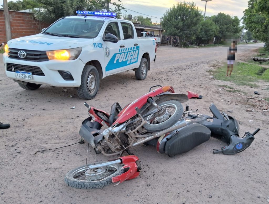 Dos motociclistas heridos en un choque en Barranqueras Dos motociclistas heridos en un choque en Barranqueras