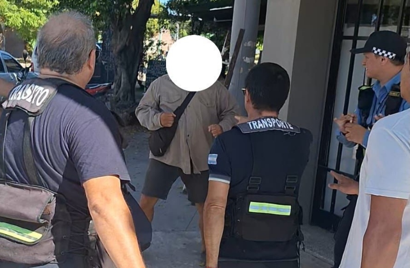 Uso de casco: 43 motos fueron removidas al corralón y hubo un detenido por resistencia a la autoridad Uso de casco: 43 motos fueron removidas al corralón y hubo un detenido por resistencia a la autoridad