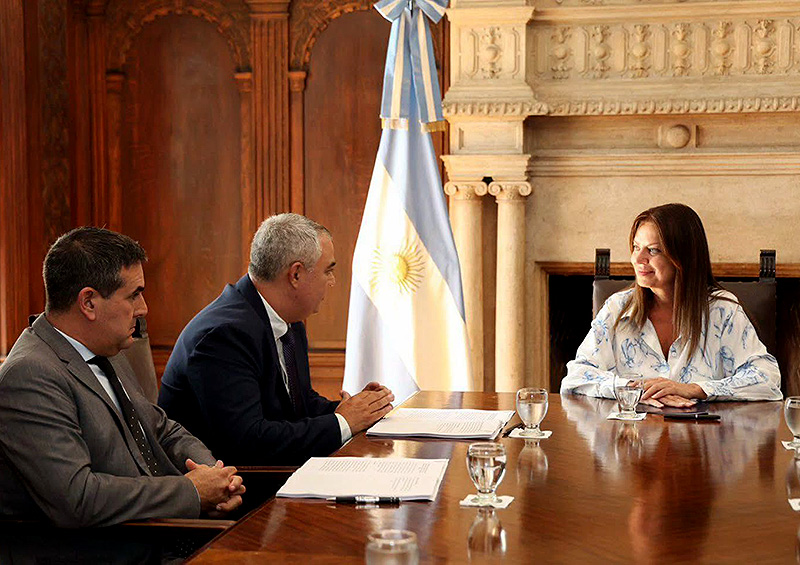 Chaco adhirió al Programa Federal de Primera Infancia para fortalecer los Centros de Desarrollo Infantiles Chaco adhirió al Programa Federal de Primera Infancia para fortalecer los Centros de Desarrollo Infantiles