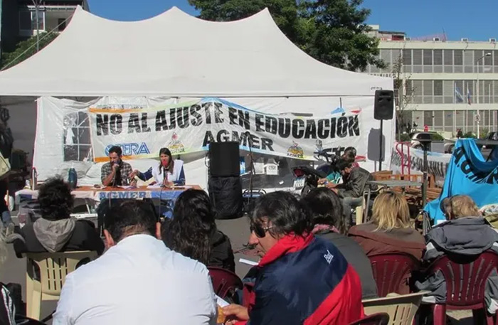 Paritarias docentes: el malestar aumenta en provincias aliadas a Javier Milei Paritarias docentes: el malestar aumenta en provincias aliadas a Javier Milei
