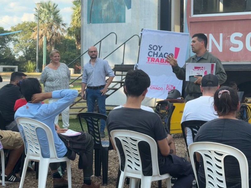 Comenzaron las capacitaciones en oficios, a través de las aulas talleres móviles Comenzaron las capacitaciones en oficios, a través de las aulas talleres móviles