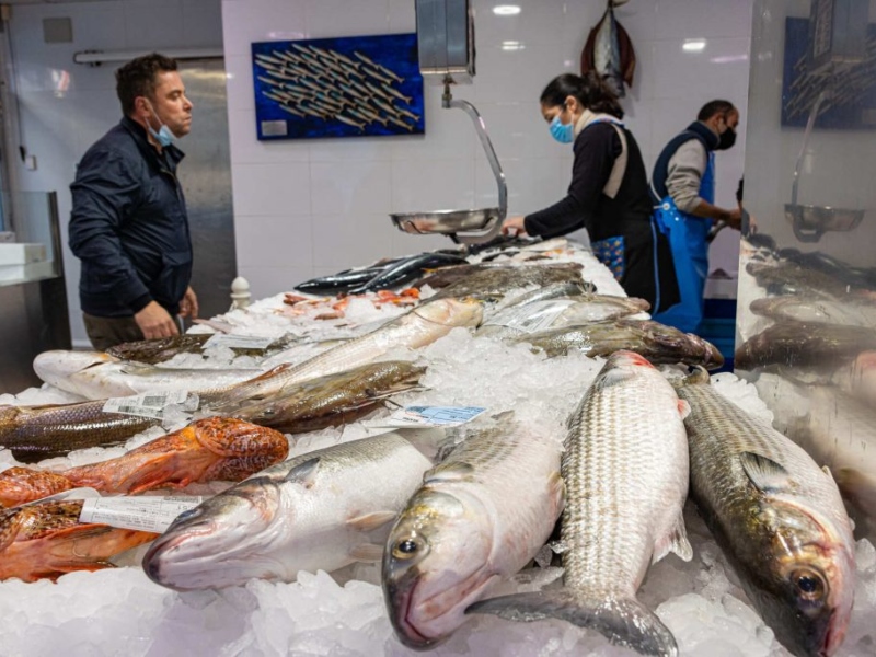 Semana Santa: pescaderías chaqueñas esperan repunte en ventas, en medio de una caída del consumo Semana Santa: pescaderías chaqueñas esperan repunte en ventas, en medio de una caída del consumo