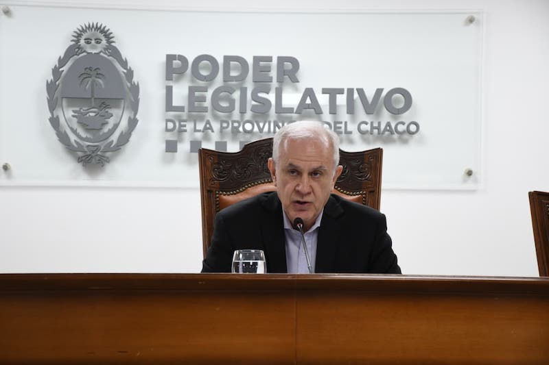 Inicio de sesiones ordinarias en Resistencia: Nikisch se comprometió a consolidar el orden institucional y el equilibrio fiscal Inicio de sesiones ordinarias en Resistencia: Nikisch se comprometió a consolidar el orden institucional y el equilibrio fiscal