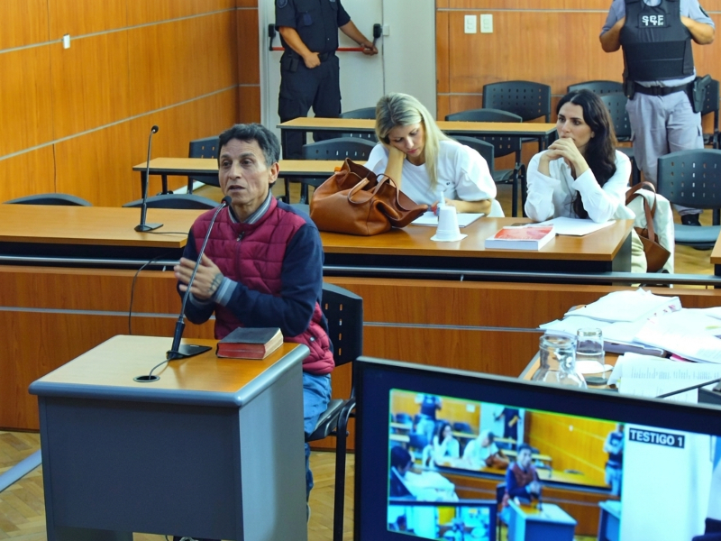 Condenan a 17 años de prisión a “Piti” Estrada Gonzáles por ser líder de una banda narco en el Barrio 1-11-14 Condenan a 17 años de prisión a “Piti” Estrada Gonzáles por ser líder de una banda narco en el Barrio 1-11-14