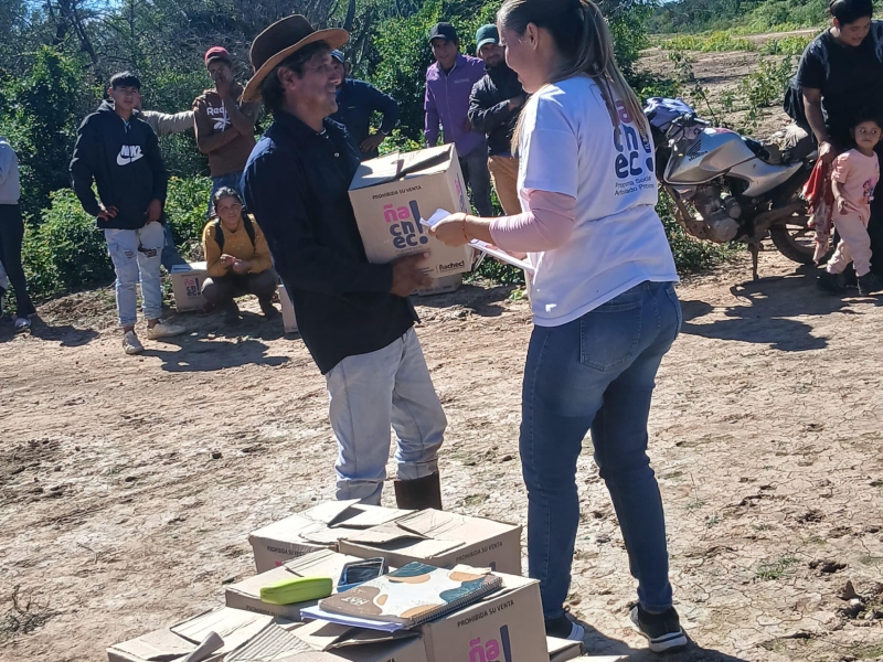 El gobierno llegó a Pozo del Gato con entrega de módulos Ñachec y refuerzo integral en el Impenetrable chaqueño El gobierno llegó a Pozo del Gato con entrega de módulos Ñachec y refuerzo integral en el Impenetrable chaqueño