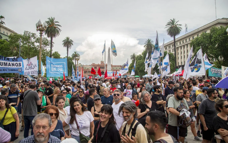 “Trabajo sin salario es esclavitud”: la UTEP lanza un corte de rutas contra el recorte de planes “Trabajo sin salario es esclavitud”: la UTEP lanza un corte de rutas contra el recorte de planes