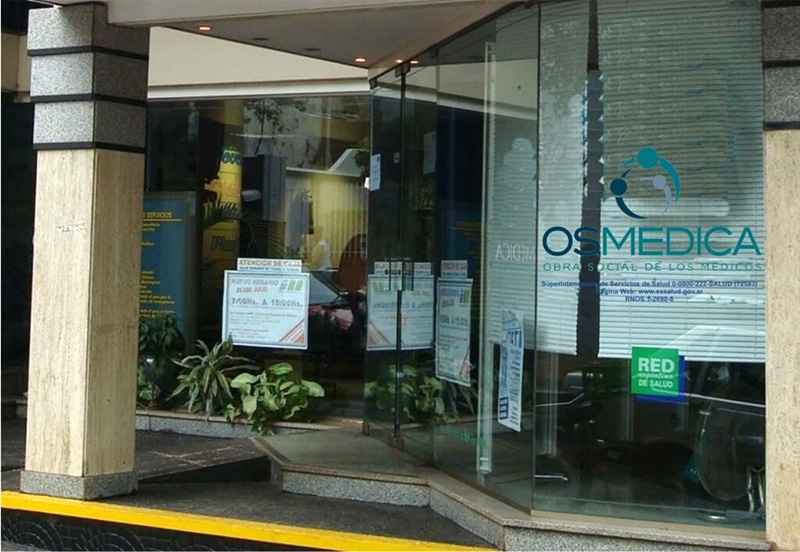 Mario Lugones activó una maniobra para quedarse con la obra social de los médicos Mario Lugones activó una maniobra para quedarse con la obra social de los médicos
