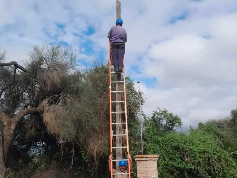 Secheep amplía el servicio eléctrico en el Paraje Las Hacheras y suma nuevos usuarios a la red Secheep amplía el servicio eléctrico en el Paraje Las Hacheras y suma nuevos usuarios a la red