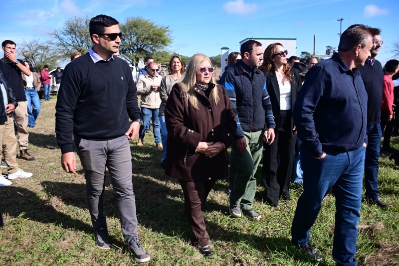 Inauguración de INDUPORC: Delgado destacó “el modelo de articulación público-privada que impulsa el crecimiento y la generación de empleo” Inauguración de INDUPORC: Delgado destacó “el modelo de articulación público-privada que impulsa el crecimiento y la generación de empleo”