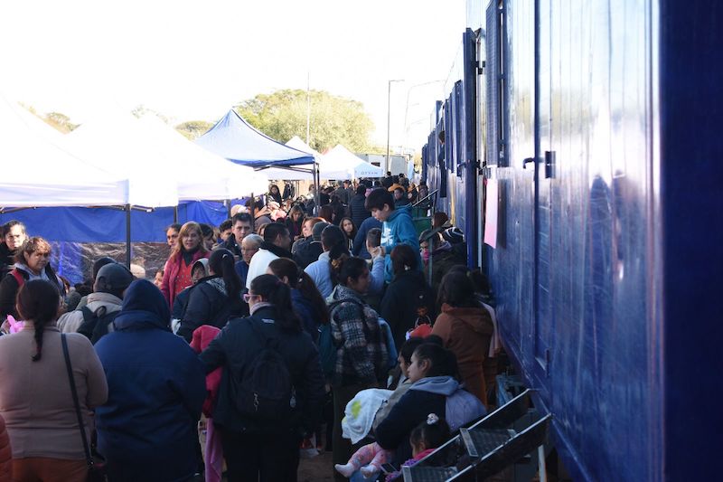 El Tren 25 de Mayo acerca salud, trámites y servicios a miles de vecinos en Fontana El Tren 25 de Mayo acerca salud, trámites y servicios a miles de vecinos en Fontana