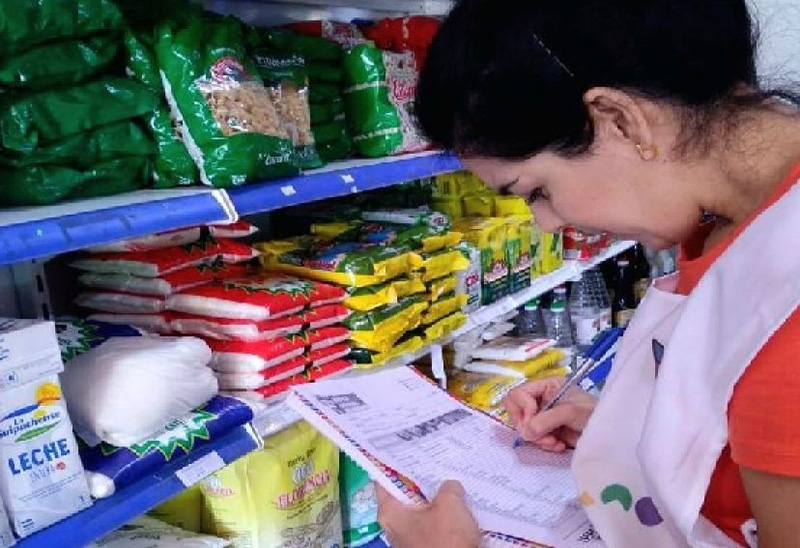 Más de millón para no caer debajo de las líneas de pobreza e indigencia en Corrientes Más de millón para no caer debajo de las líneas de pobreza e indigencia en Corrientes
