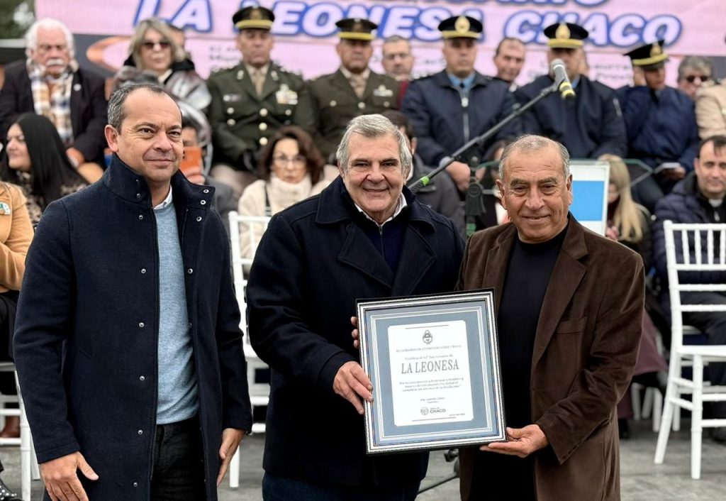 El Gobierno provincial acompañó el 82° Aniversario de la Leonesa y ratificó el trabajo conjunto con el Municipio