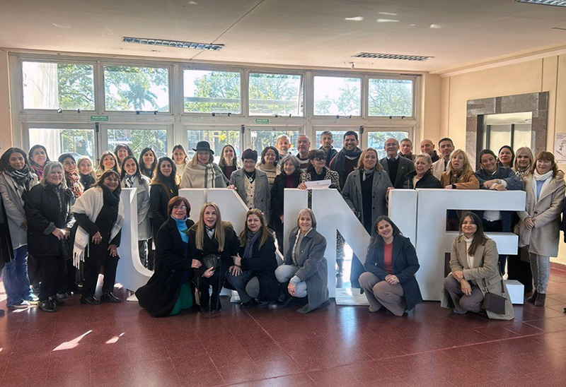 FaCENA celebró el 75° aniversario de la creación de los Profesorados en Ciencias Exactas y Naturales FaCENA celebró el 75° aniversario de la creación de los Profesorados en Ciencias Exactas y Naturales