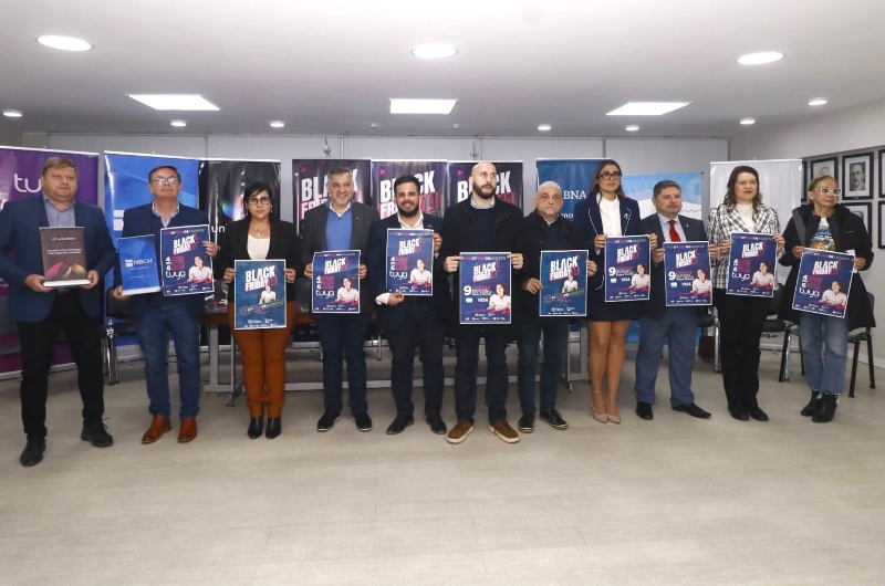 El 7 y 8 de agosto se realizará el Black Friday: Tarjeta TUYA ofrecerá hasta 4 cuotas sin interés y 10% de reintegro El 7 y 8 de agosto se realizará el Black Friday: Tarjeta TUYA ofrecerá hasta 4 cuotas sin interés y 10% de reintegro