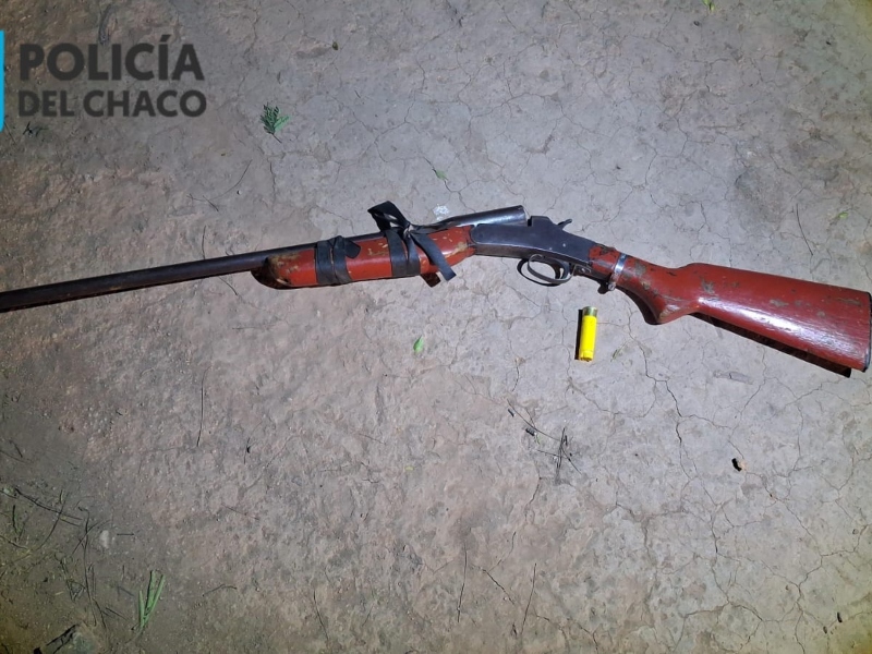 Un adolescente repelió a tiros a un grupo de presuntos cuatreros que ingresaron a su campo: hay un muerto y un detenido Un adolescente repelió a tiros a un grupo de presuntos cuatreros que ingresaron a su campo: hay un muerto y un detenido
