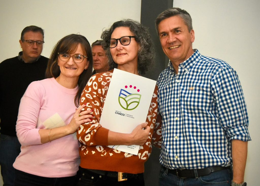 Tras décadas de espera, más de 50 familias rurales de Las Breñas obtuvieron el título de propiedad de sus tierras