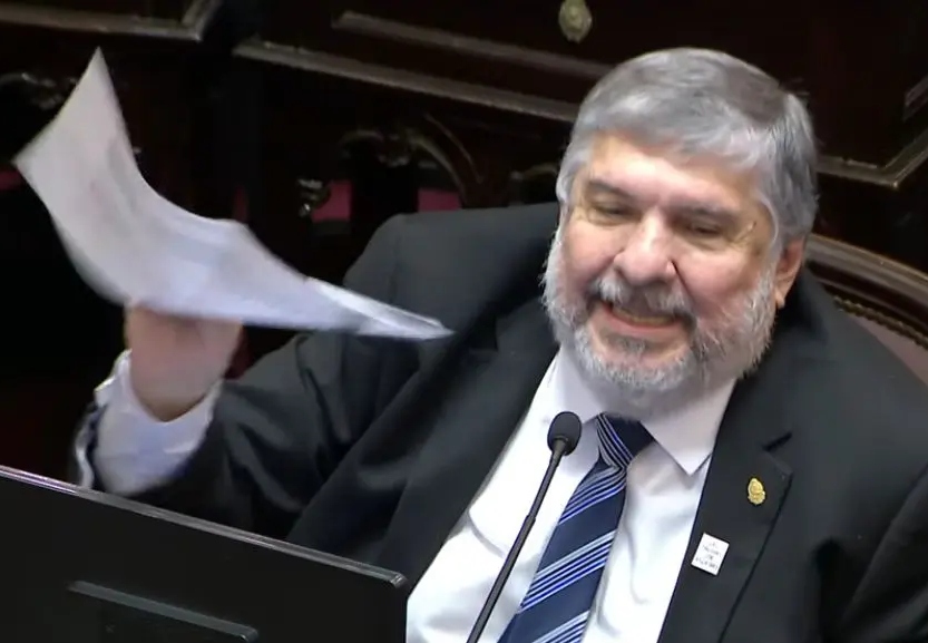 La oposición pidió la vuelta a comisión del proyecto de propiedad privada y el pleno lo rechazó La oposición pidió la vuelta a comisión del proyecto de propiedad privada y el pleno lo rechazó