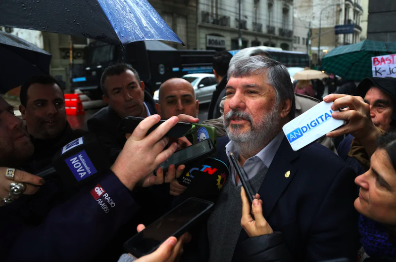 El peronismo rechazó los cambios a la ley de Tierras y convocó a movilizarse el jueves en rechazo al Gobierno El peronismo rechazó los cambios a la ley de Tierras y convocó a movilizarse el jueves en rechazo al Gobierno