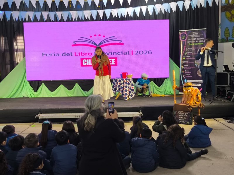 La Feria Provincial del Libro acercó literatura, cultura y propuestas educativas a General San Martín La Feria Provincial del Libro acercó literatura, cultura y propuestas educativas a General San Martín