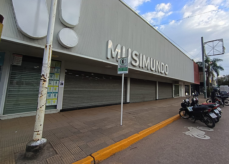 Sáenz Peña: cerró Musimundo y despidió a sus 17 trabajadores Sáenz Peña: cerró Musimundo y despidió a sus 17 trabajadores